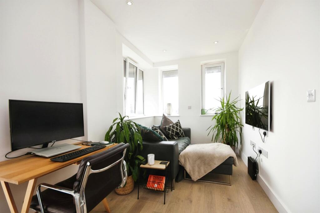 Additional image 6 of New Road, Brentwood