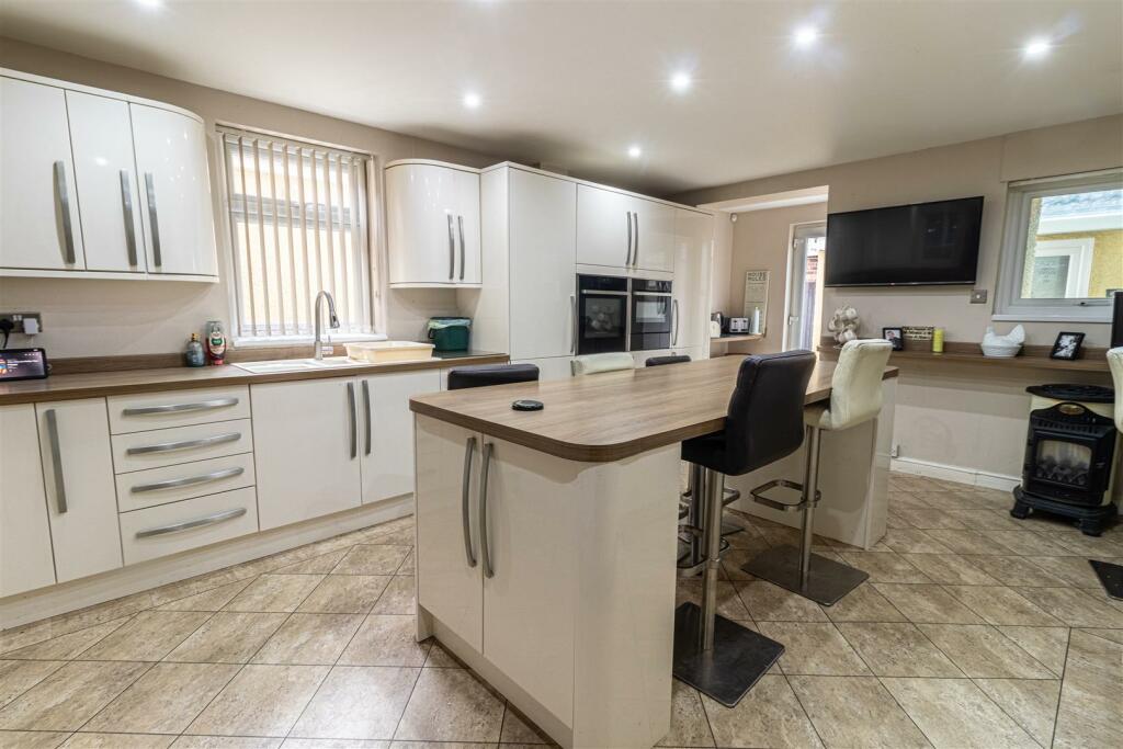 Additional image 5 of Albany Gardens West, East Clacton