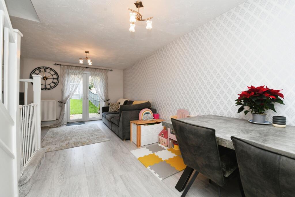 Additional image 5 of Kings Chase, Brentwood, Essex, CM14