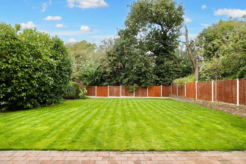 Additional image 18 of West Park Avenue, Billericay
