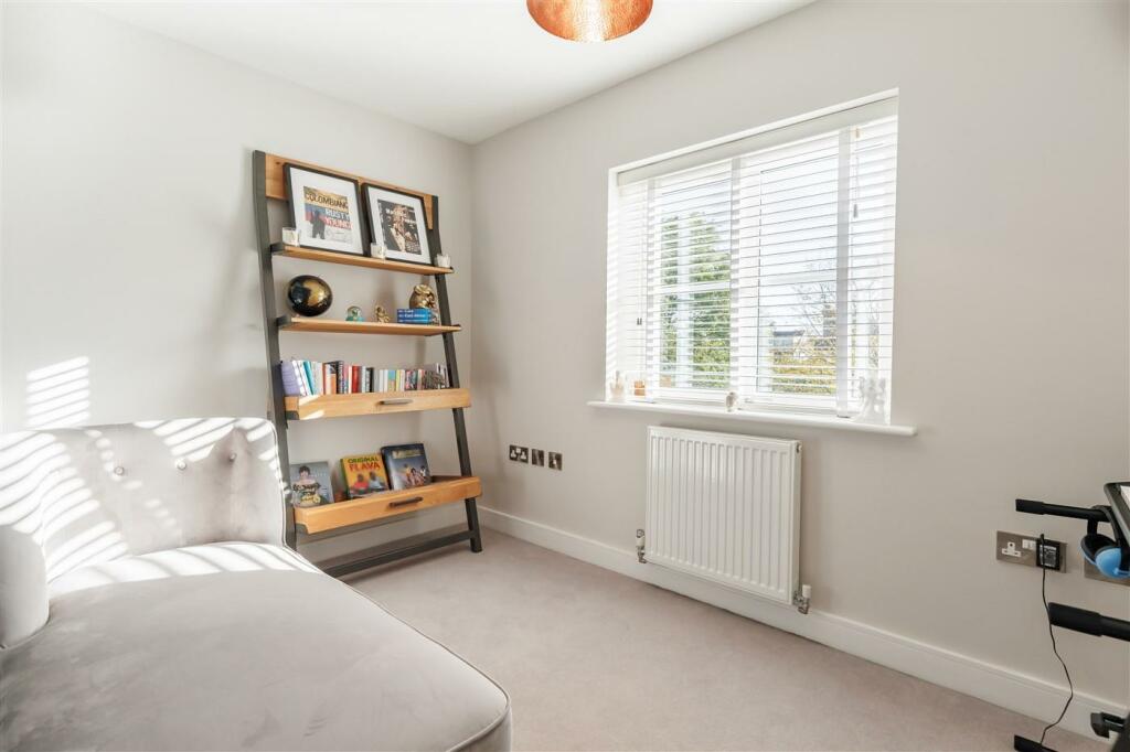 Additional image 34 of Buckingham Road, Epping