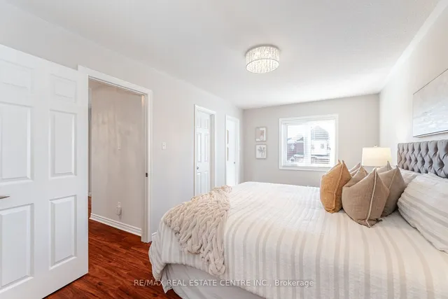 Additional image 19 of 60 Clover Bloom Rd