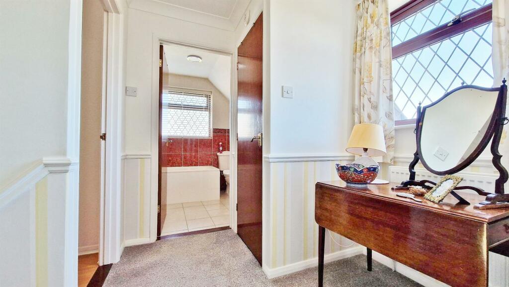 Additional image 16 of Thorns Way, Frinton Homelands