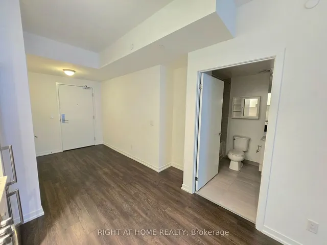 Additional image 20 of 49 East Liberty St Unit 2005