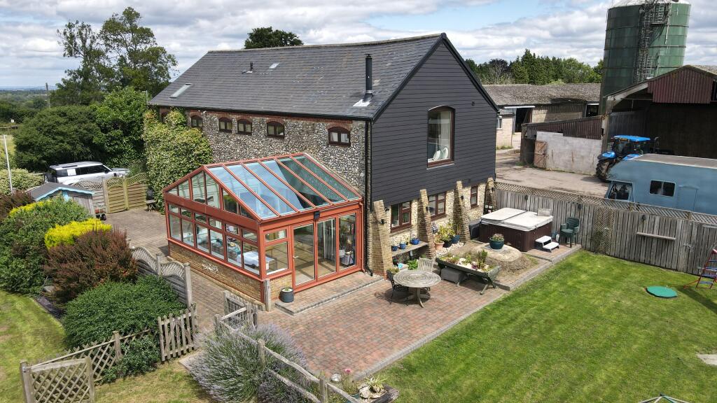 Additional image 17 of Pilgrims Lane, Caterham, CR3