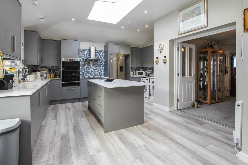 Additional image 2 of Jericho Place, Blackmore, Ingatestone