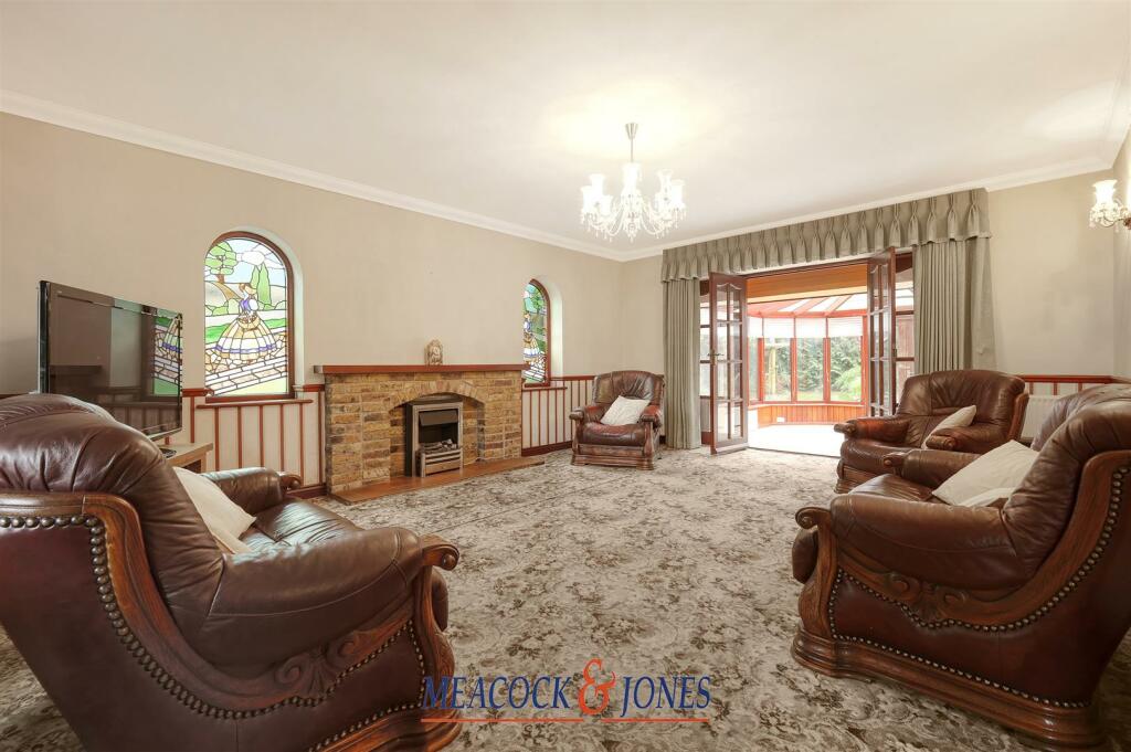 Additional image 5 of Weston Close, Hutton, Brentwood