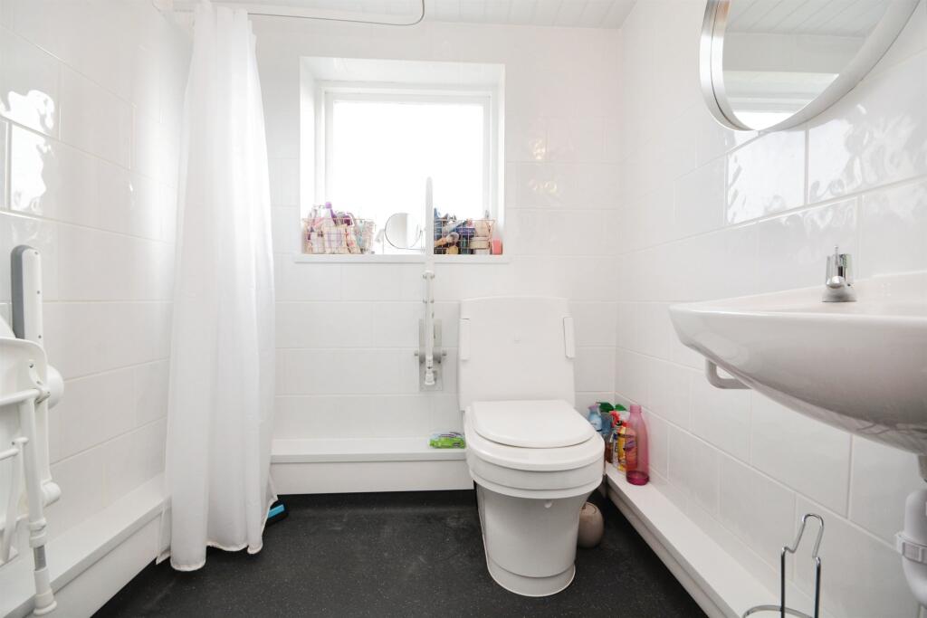 Additional image 6 of Grange Hill, Coggeshall, Colchester