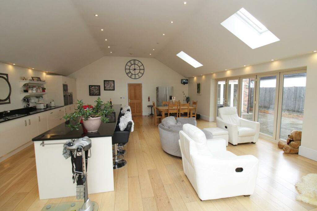 Additional image 9 of Riffhams Lane, Danbury