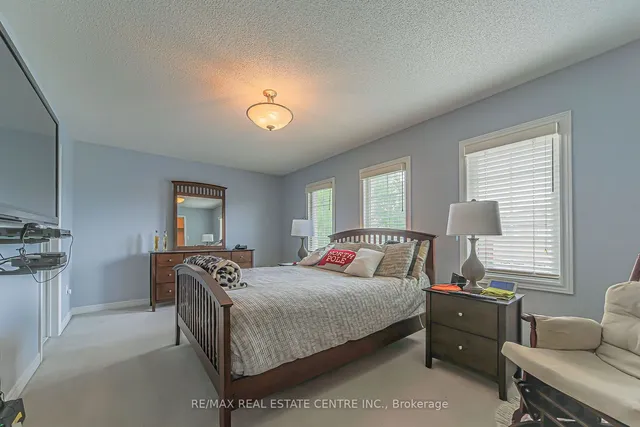 Additional image 26 of 92 Oaklea Blvd