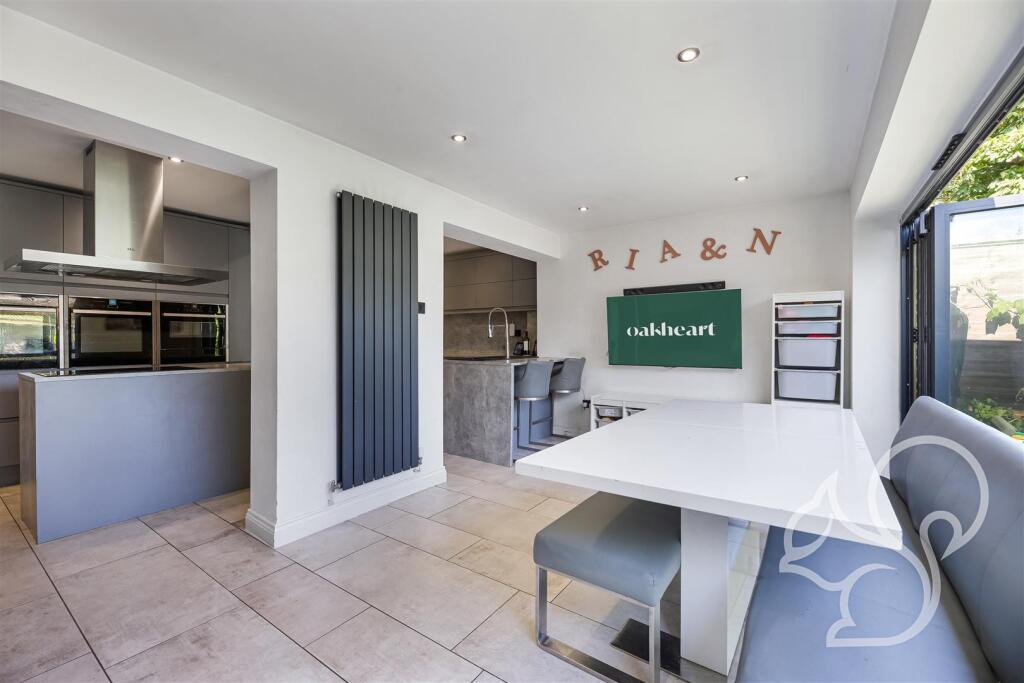 Additional image 16 of Bowmans Park, Castle Hedingham