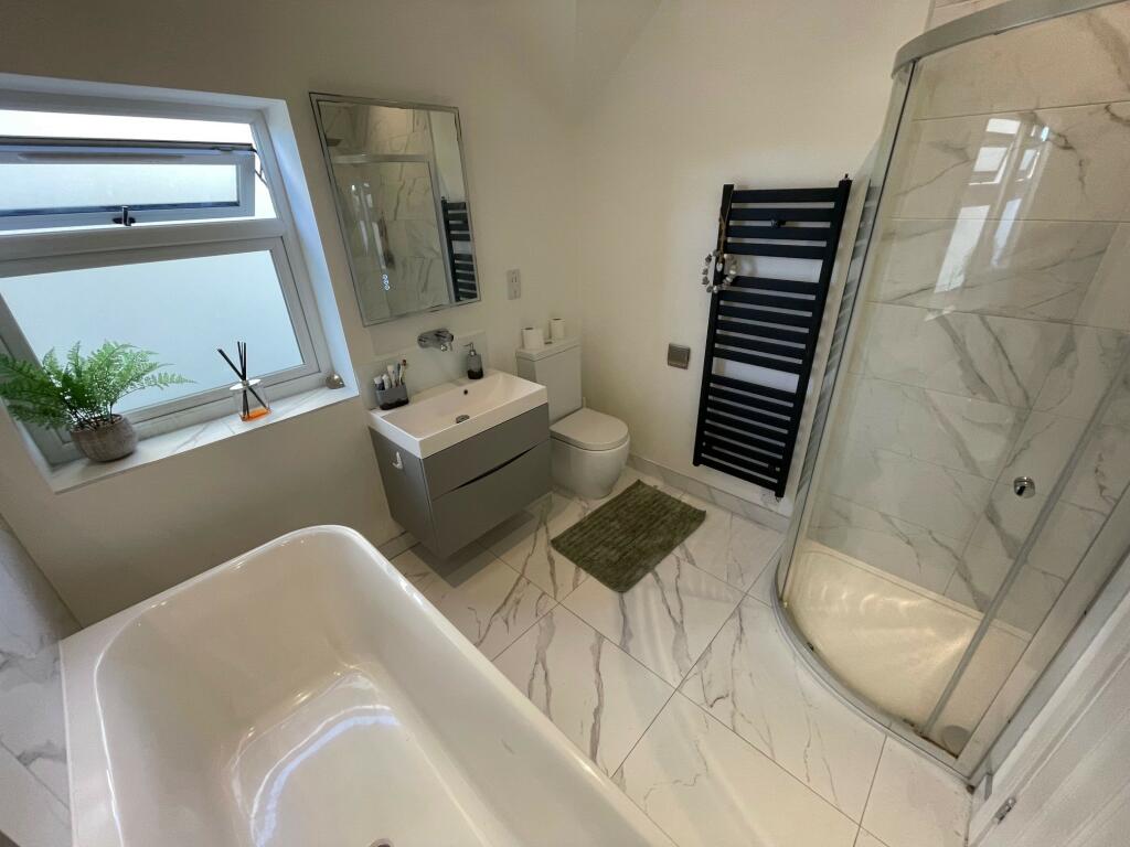 Additional image 22 of Oakview, Mill Lane, Hook End, Brentwood, Essex CM15 0PP