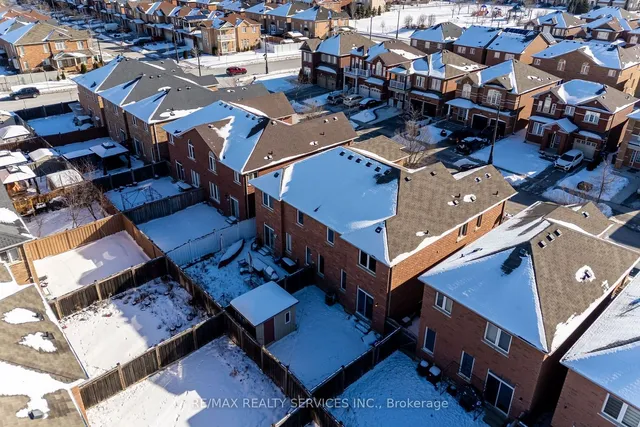 Additional image 8 of 112 Amaranth Cres