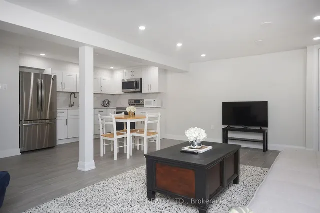 Additional image 25 of 11 Penetang Cres