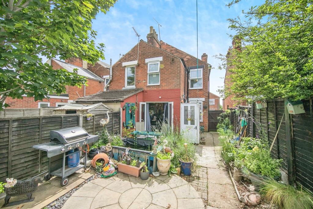 Additional image 17 of Harwich Road, Colchester