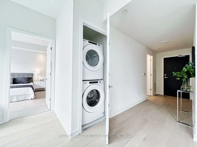 Additional image 31 of 840 St Clair Ave Unit 711