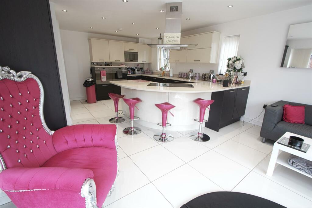 Additional image 7 of Station Road, Billericay