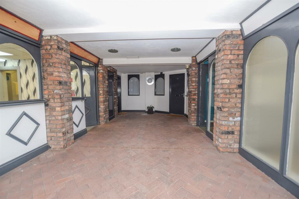Additional image 6 of Unit 2, The Royal Arcade, Chester Road, Neston, Cheshire.