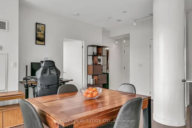 Additional image 8 of 5101 Dundas St Unit 608