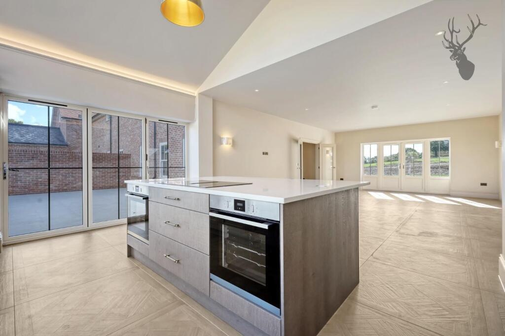 Additional image 12 of Colmar Mews, South Weald