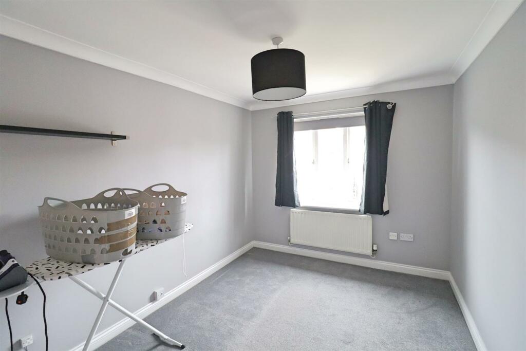 Additional image 16 of Queenborough Lane, Great Notley, Braintree