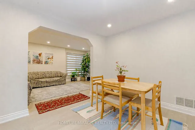 Additional image 11 of 6 Nanport St