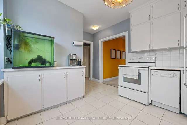 Additional image 10 of 3 Fifth St