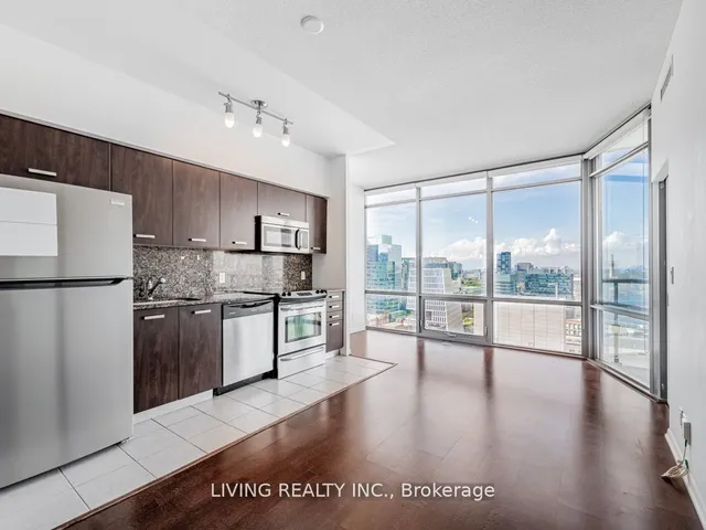 Additional image 9 of 832 Bay St Unit 2002