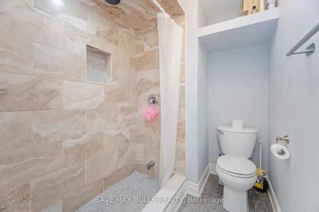 Additional image 36 of 26 Beachville Circ