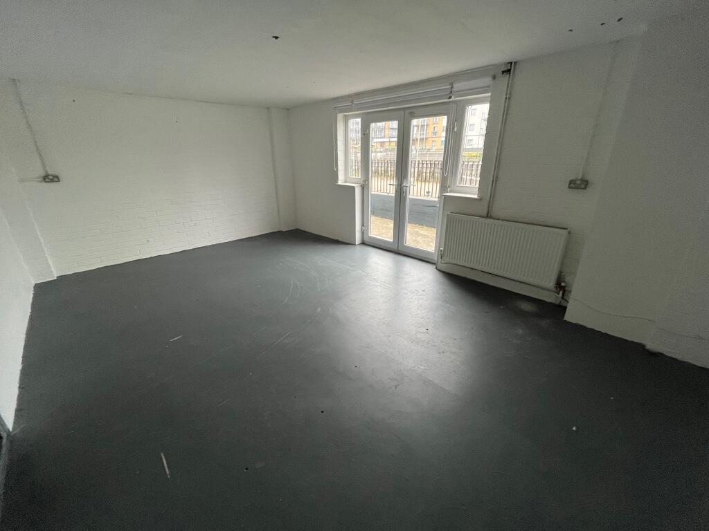 Additional image 4 of 5 King Edward Quay, Colchester, Essex, CO2