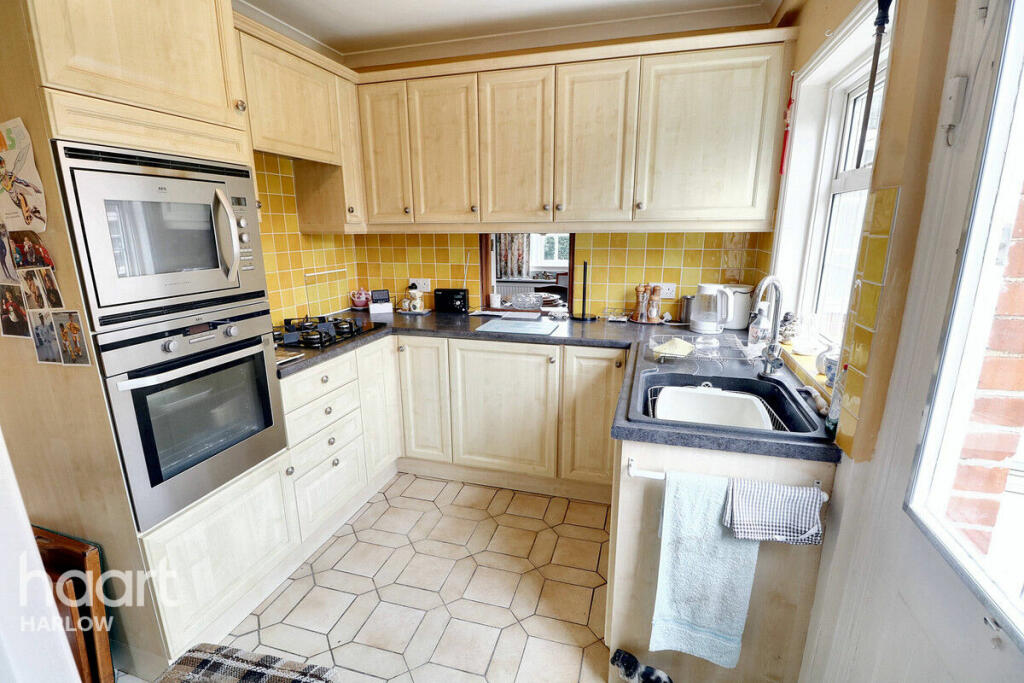 Additional image 14 of St Johns Avenue, Harlow