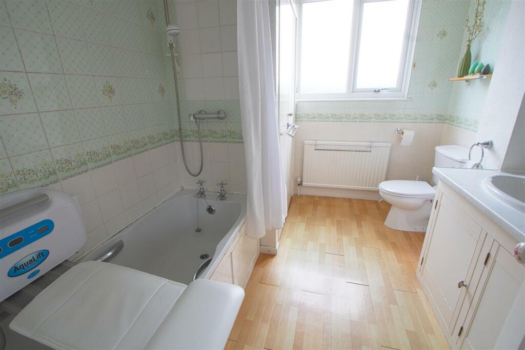 Additional image 13 of Graham Close, Billericay