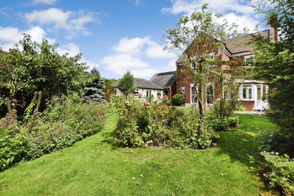 Additional image 28 of Regency Court, Heybridge