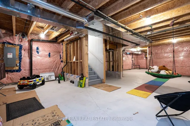 Additional image 30 of 1 B Norbury Cres