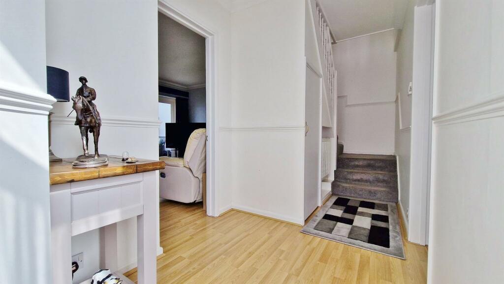 Additional image 14 of Kirby Road, Walton On The Naze