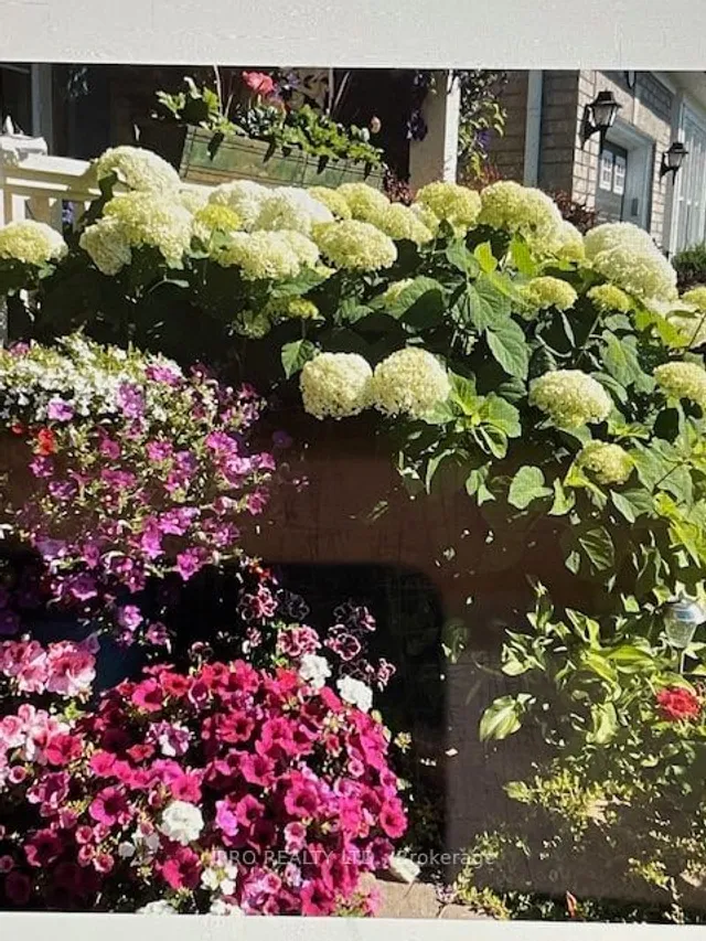 Additional image 34 of 21 Vista Green Cres