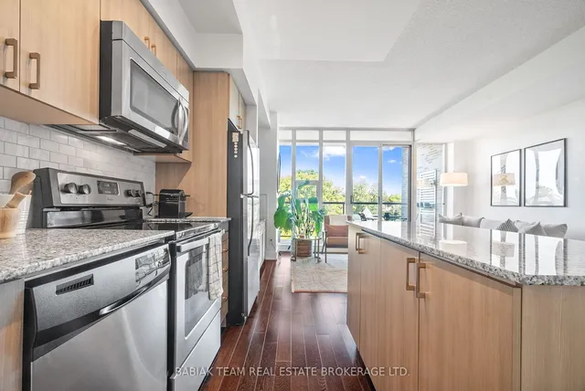 Additional image 7 of 1638 Bloor St Unit 412