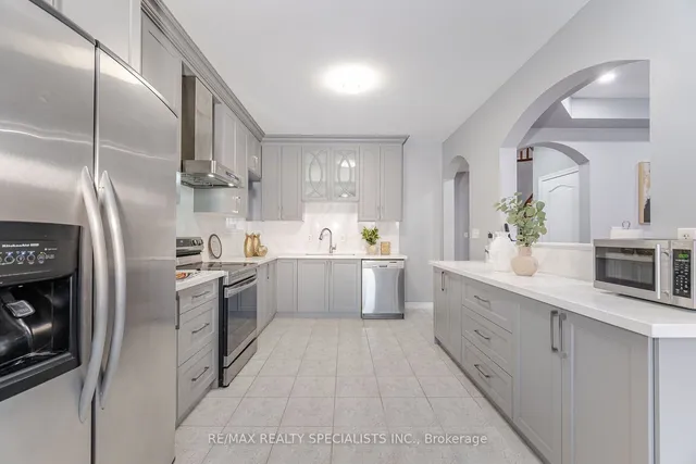 Additional image 10 of 6 Arctic Fox Cres