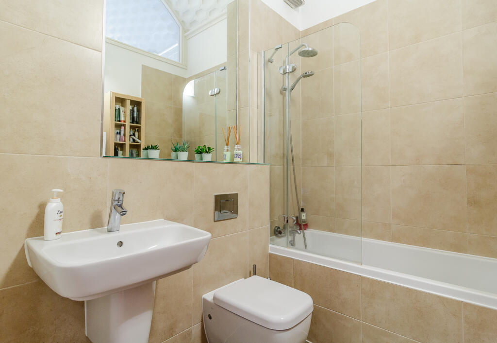 Additional image 6 of Kendall Court, The Galleries, CM14