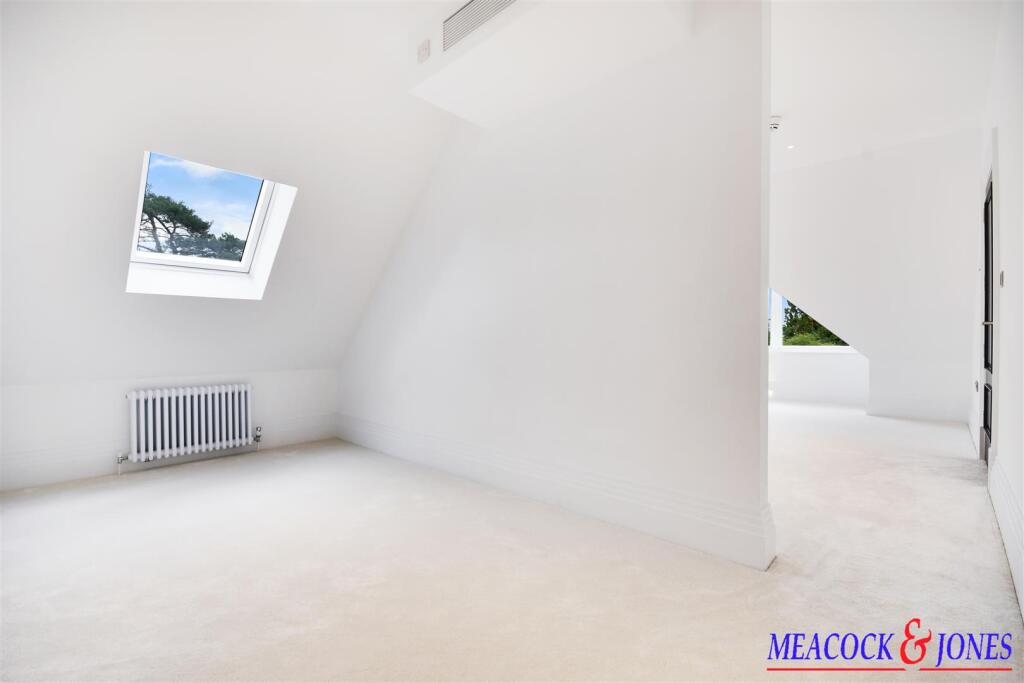 Additional image 36 of Ridgeway, Hutton Mount, Brentwood