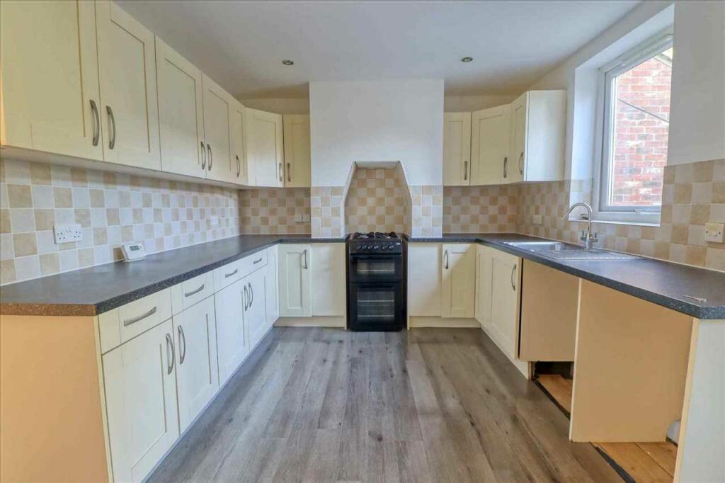 Additional image 3 of Weeley Road, Little Clacton