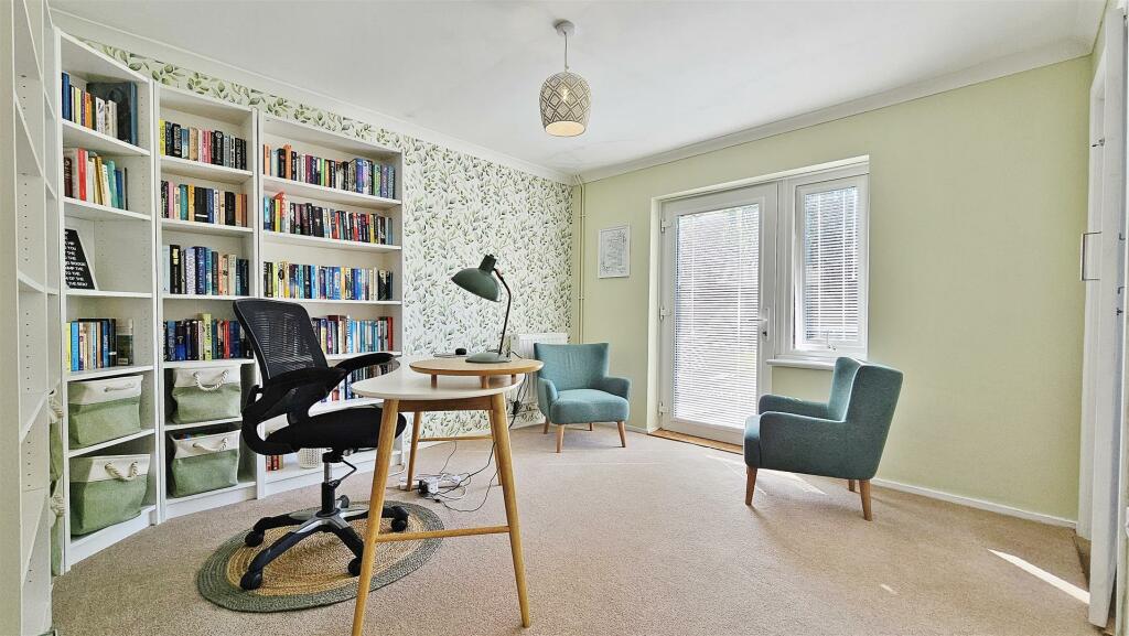 Additional image 12 of Walton Road, Kirby-Le-Soken, Frinton-On-Sea