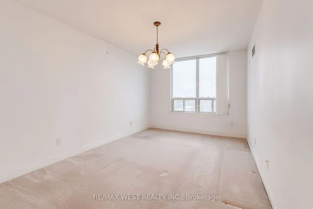 Additional image 12 of 28 Empress Ave Unit 1011