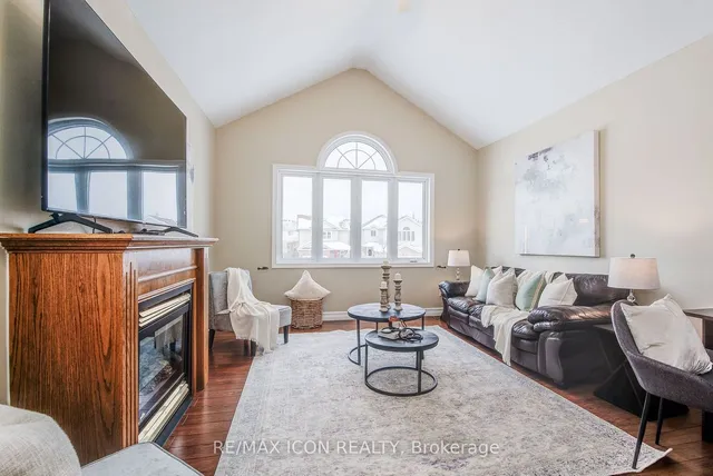 Additional image 17 of 61 Bush Clover Cres