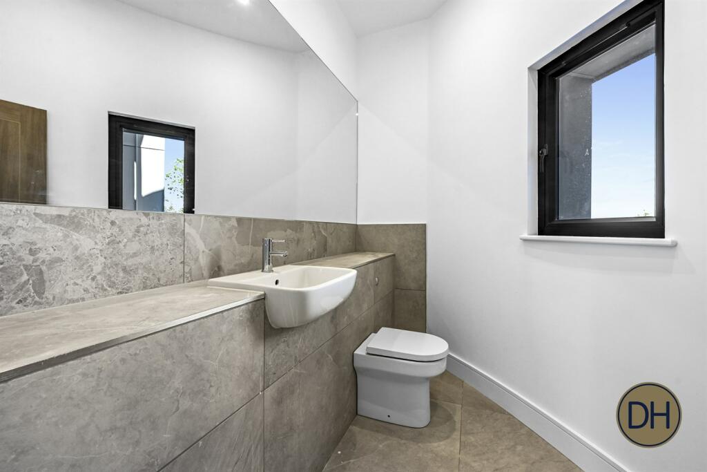 Additional image 40 of Cutlers Green Farm, Thaxted, Essex CM6