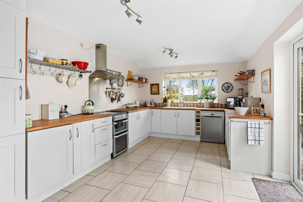 Additional image 29 of Crocklands, Greenstead Green, Halstead, Essex, CO9