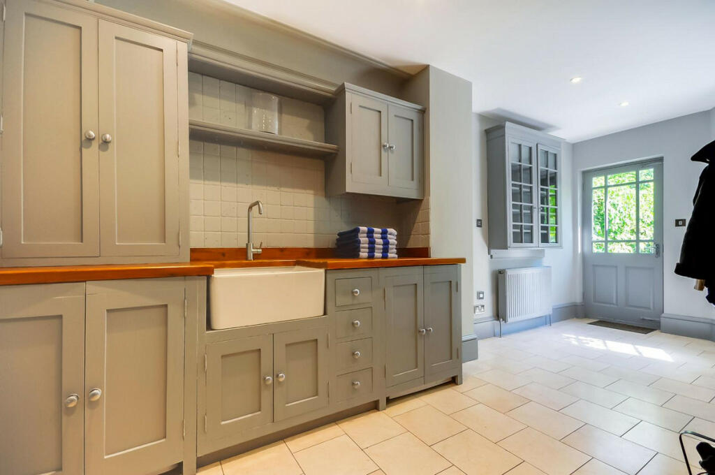 Additional image 9 of Theydon Priory, Coopersale Lane, CM16