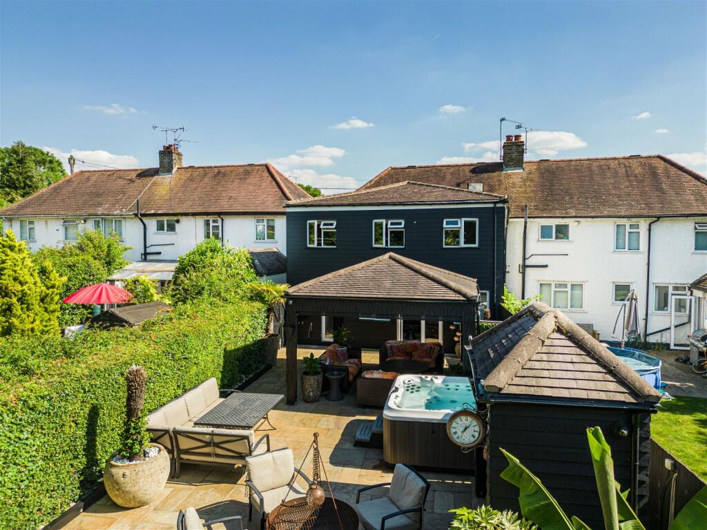 Additional image 36 of Mansfield, High Wych, Sawbridgeworth, CM21 0JT