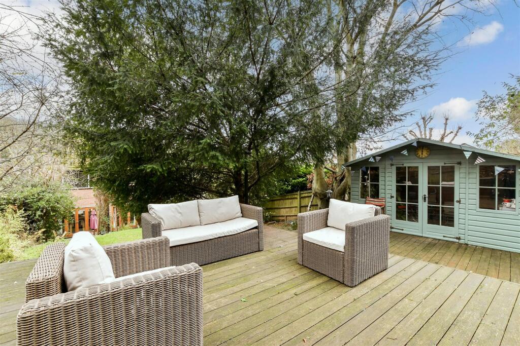 Additional image 16 of Mitchley Avenue, South Croydon, Surrey