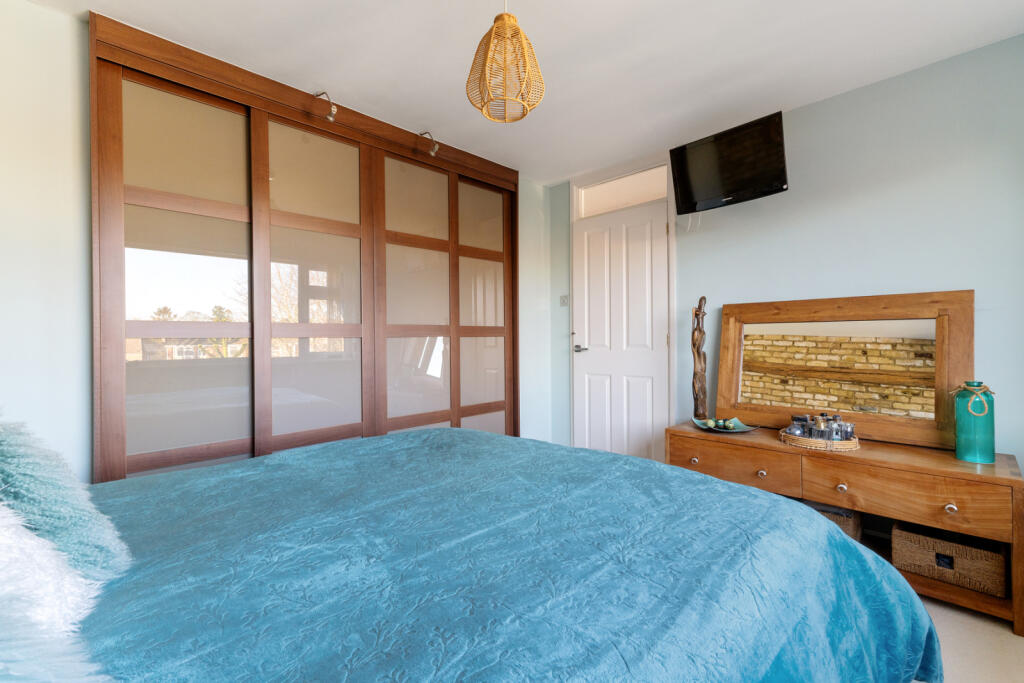 Additional image 13 of Falcon Close, Sawbridgeworth, Hertfordshire, CM21